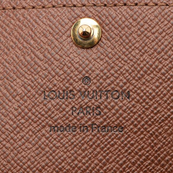 Louis Vuitton Monogram Canvas 6 Key Holder - Picture 6 of 14